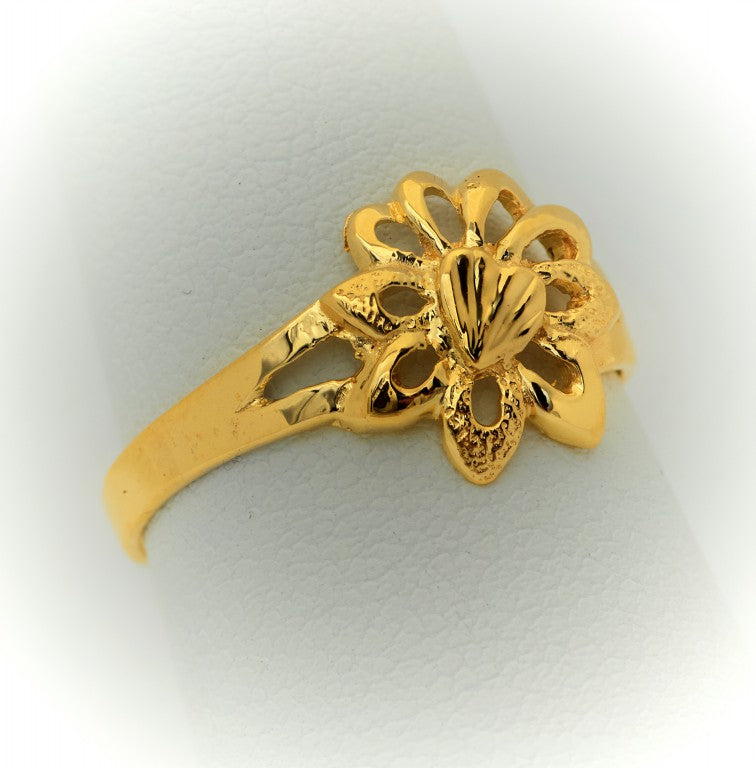 Flower Ring | Gold Floral Ring for Women 3