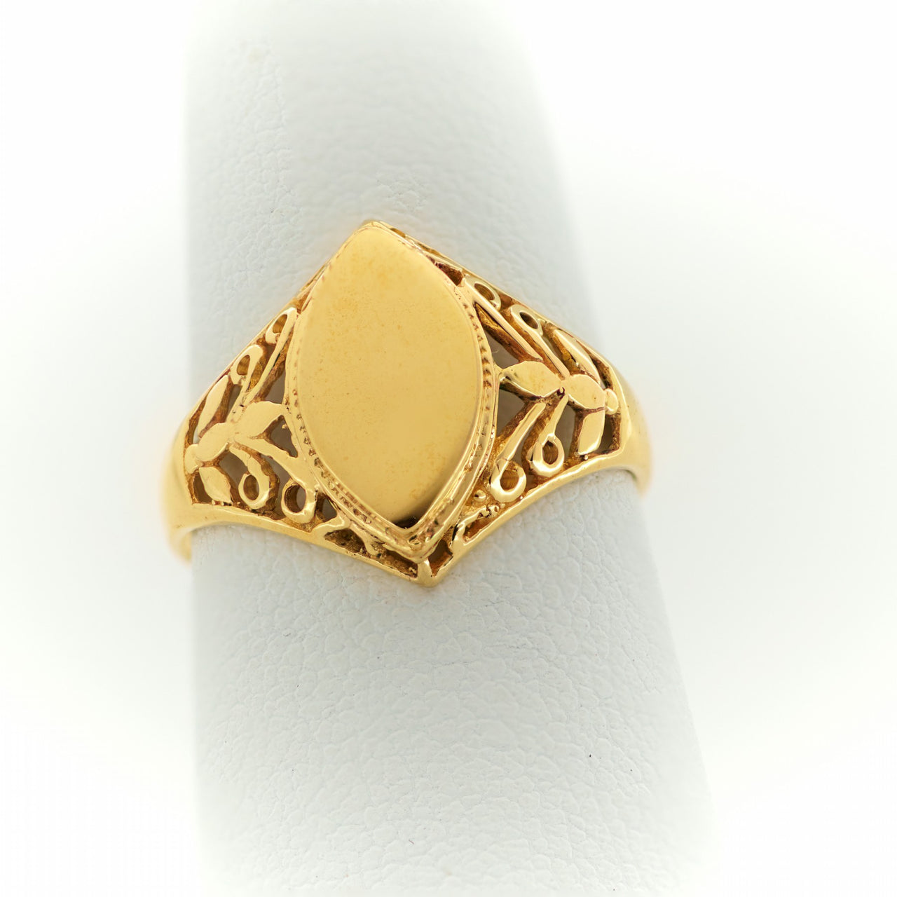 Vintage Signet Ring