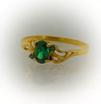 Thumbnail for simple old ring green