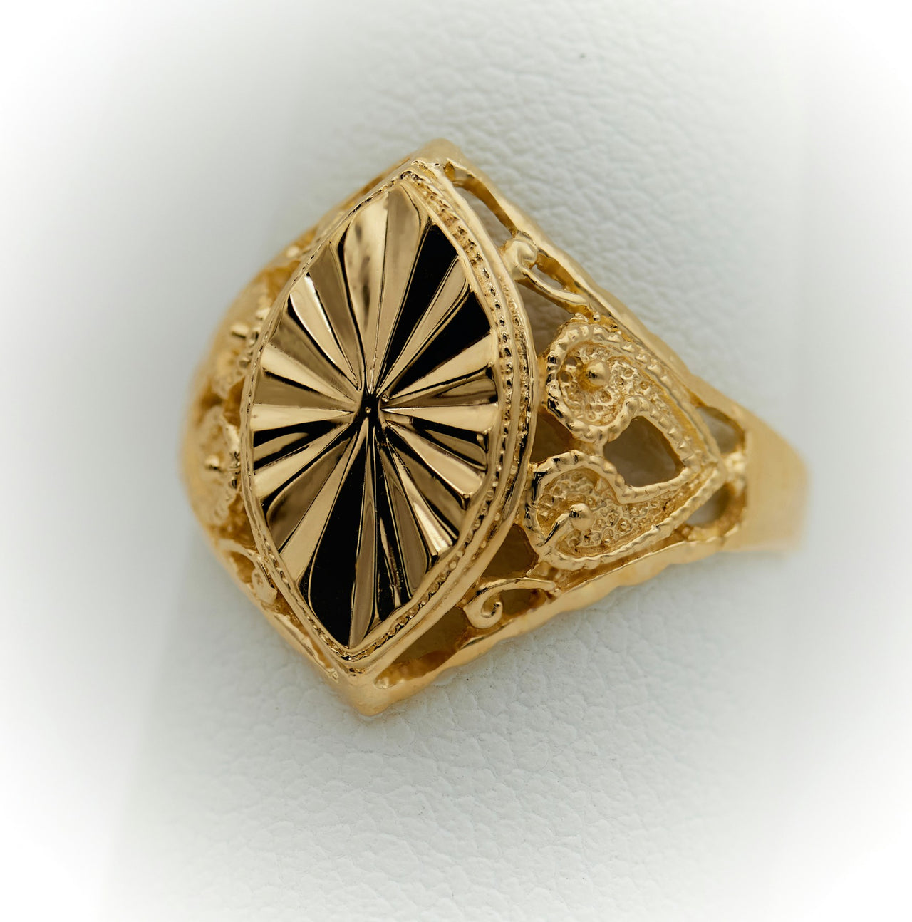 Gold Signet Ring | Almond Shape