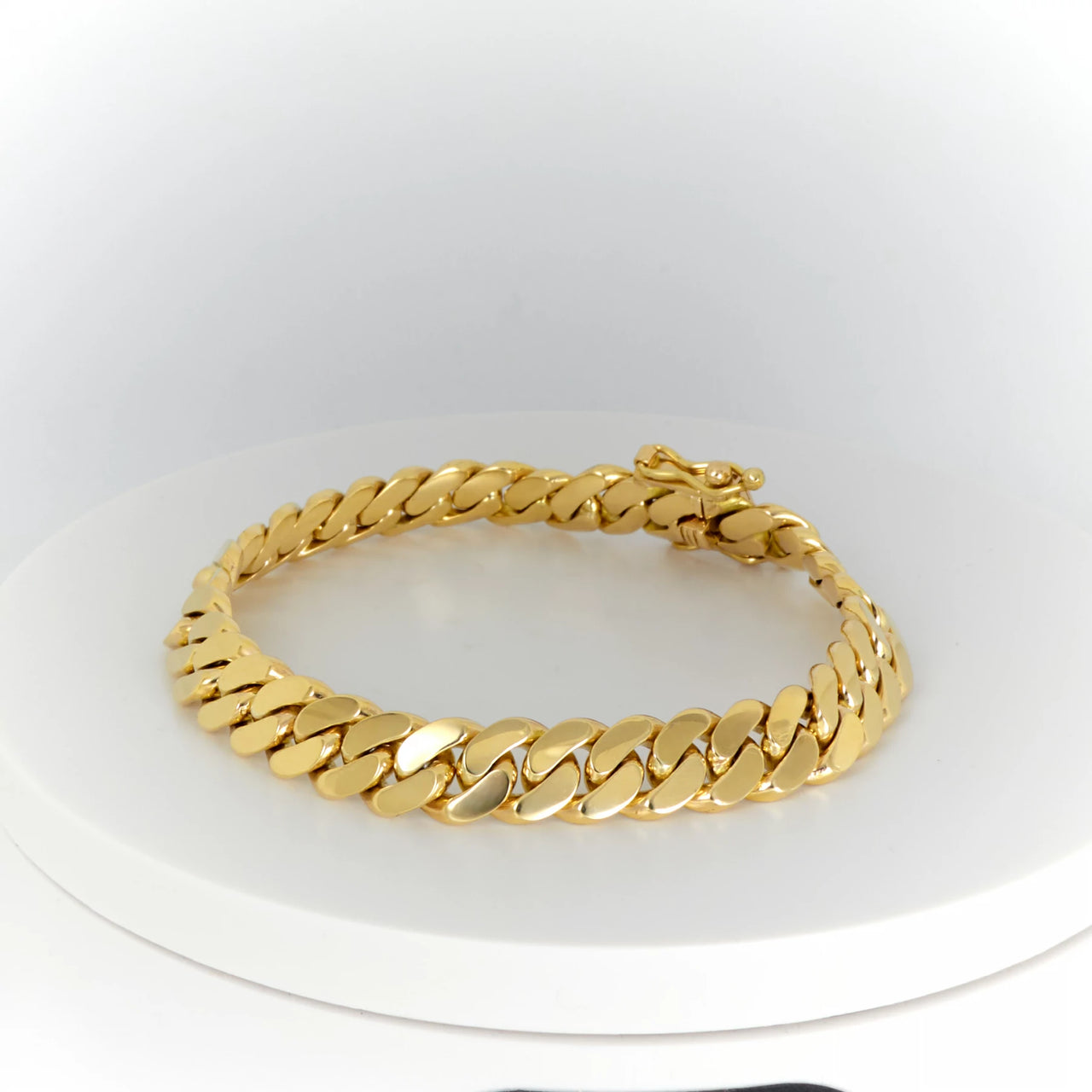 Cuban Link Bracelet, 10k Gold