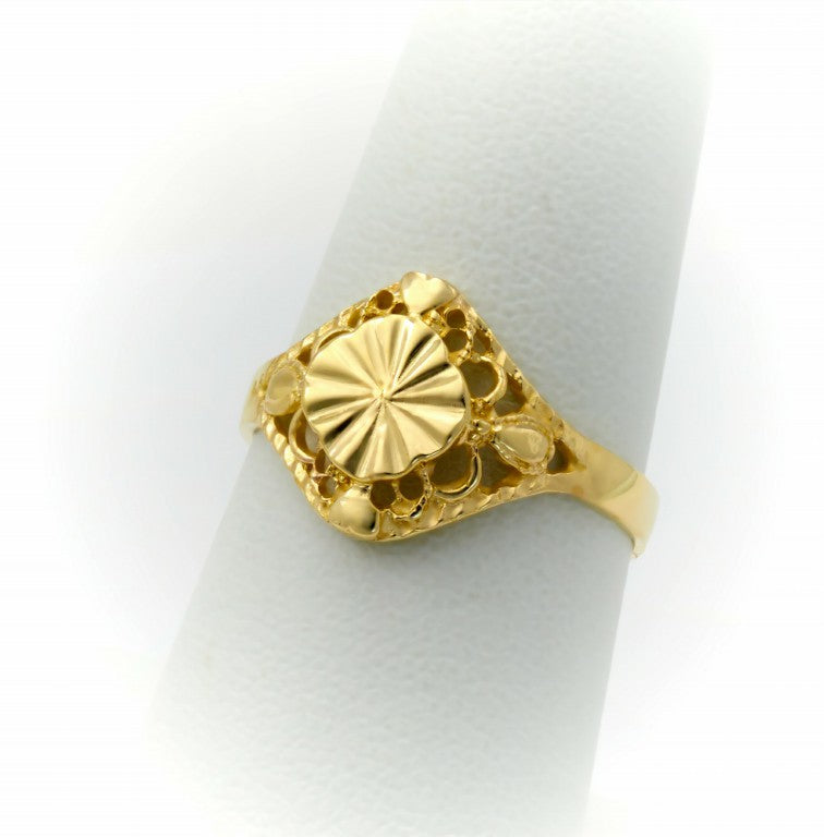 Antique Style Signet Gold Ring 1