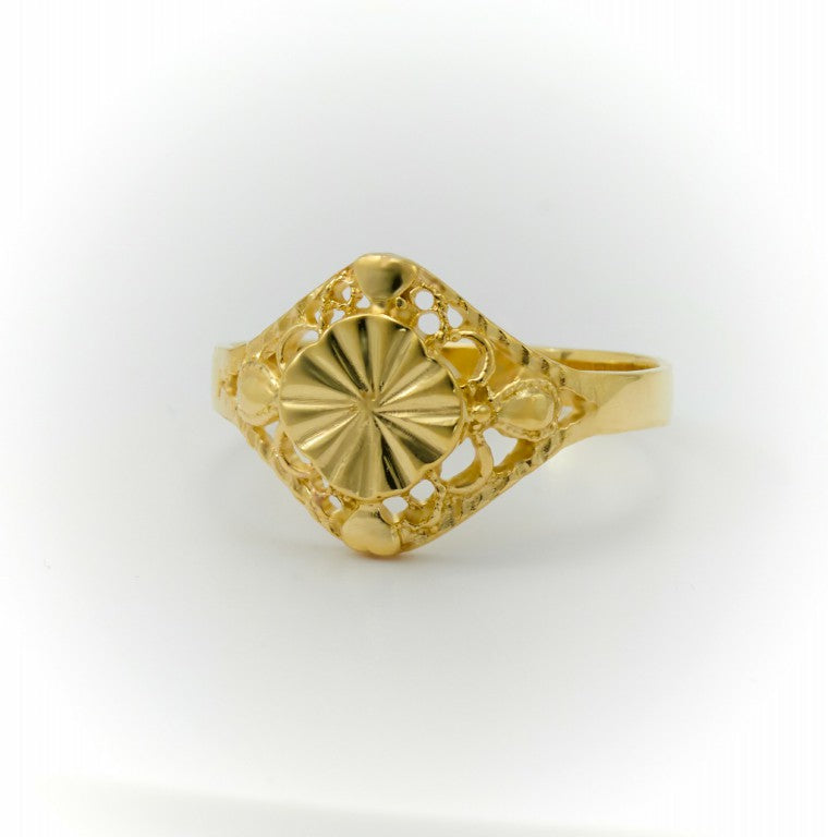 Antique Style Signet Gold Ring 5