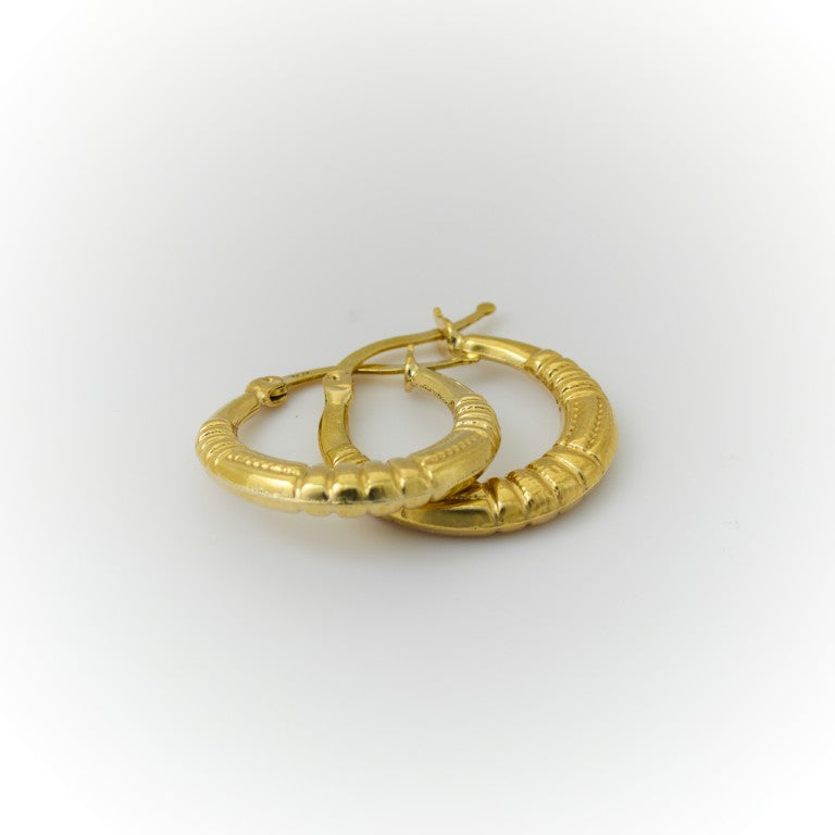 Small Gold Hoop Earrings for Girls or Women 1