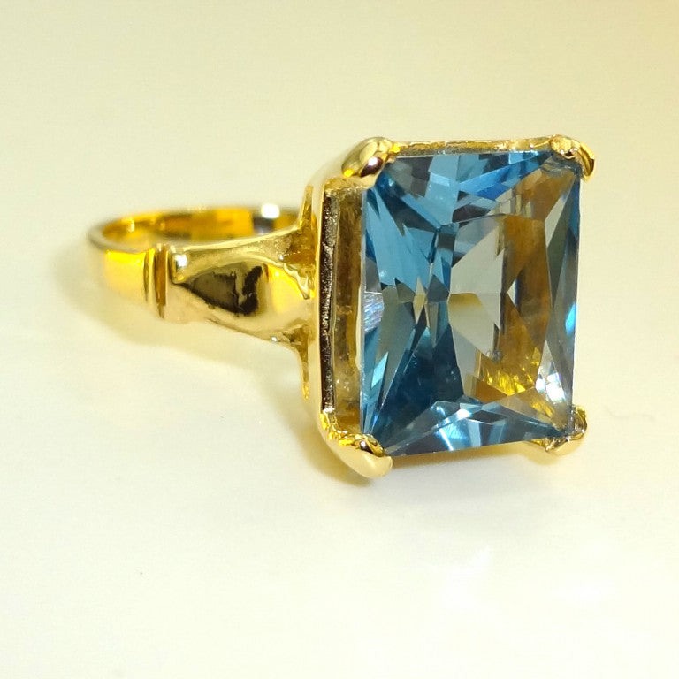 Rectangle Solitaire Ring aquamarine