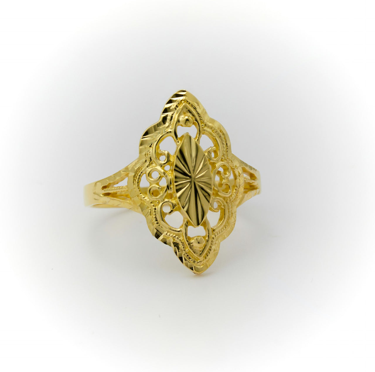 Vintage Gold Filigree Ring for Women 2