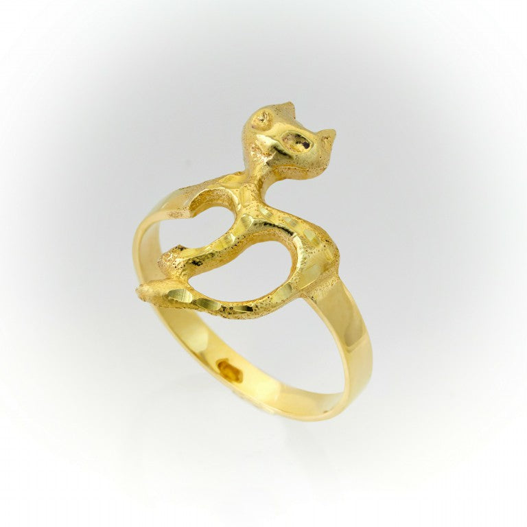 Pet Ring in Cat-shape