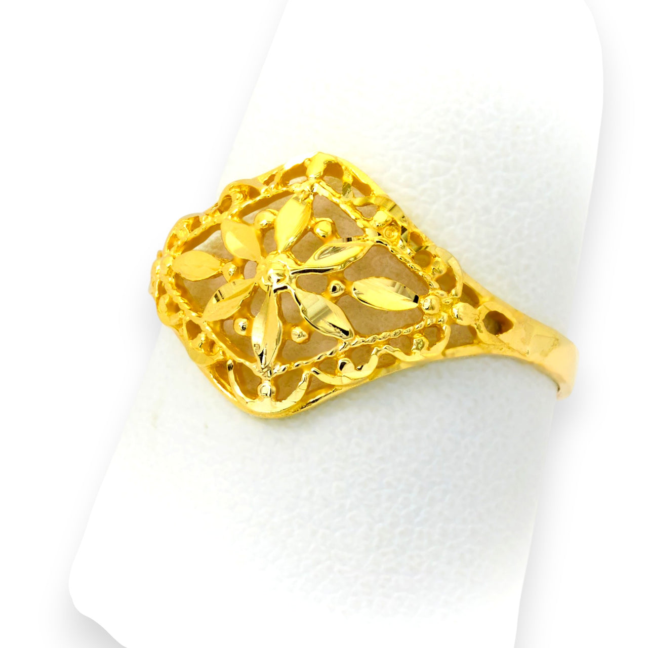 Real gold leves ring